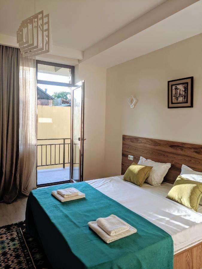 Hotel 5 Rooms Tbilissi Extérieur photo