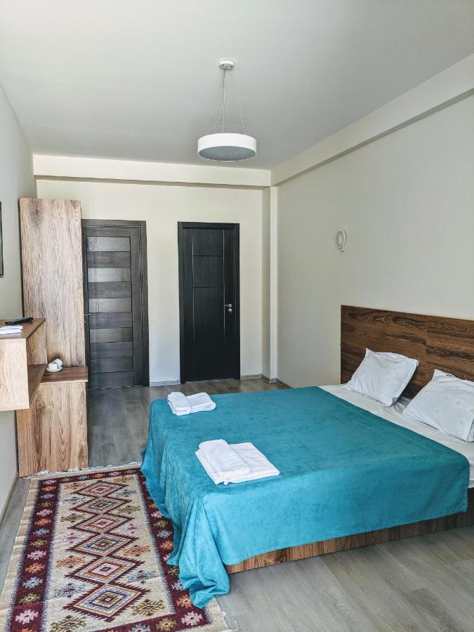 Hotel 5 Rooms Tbilissi Extérieur photo